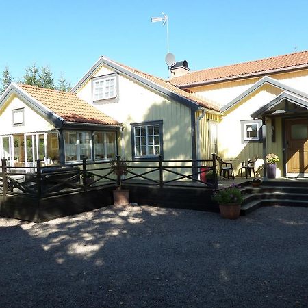 Skogis Bed & Breakfast Katrineholm Exterior foto